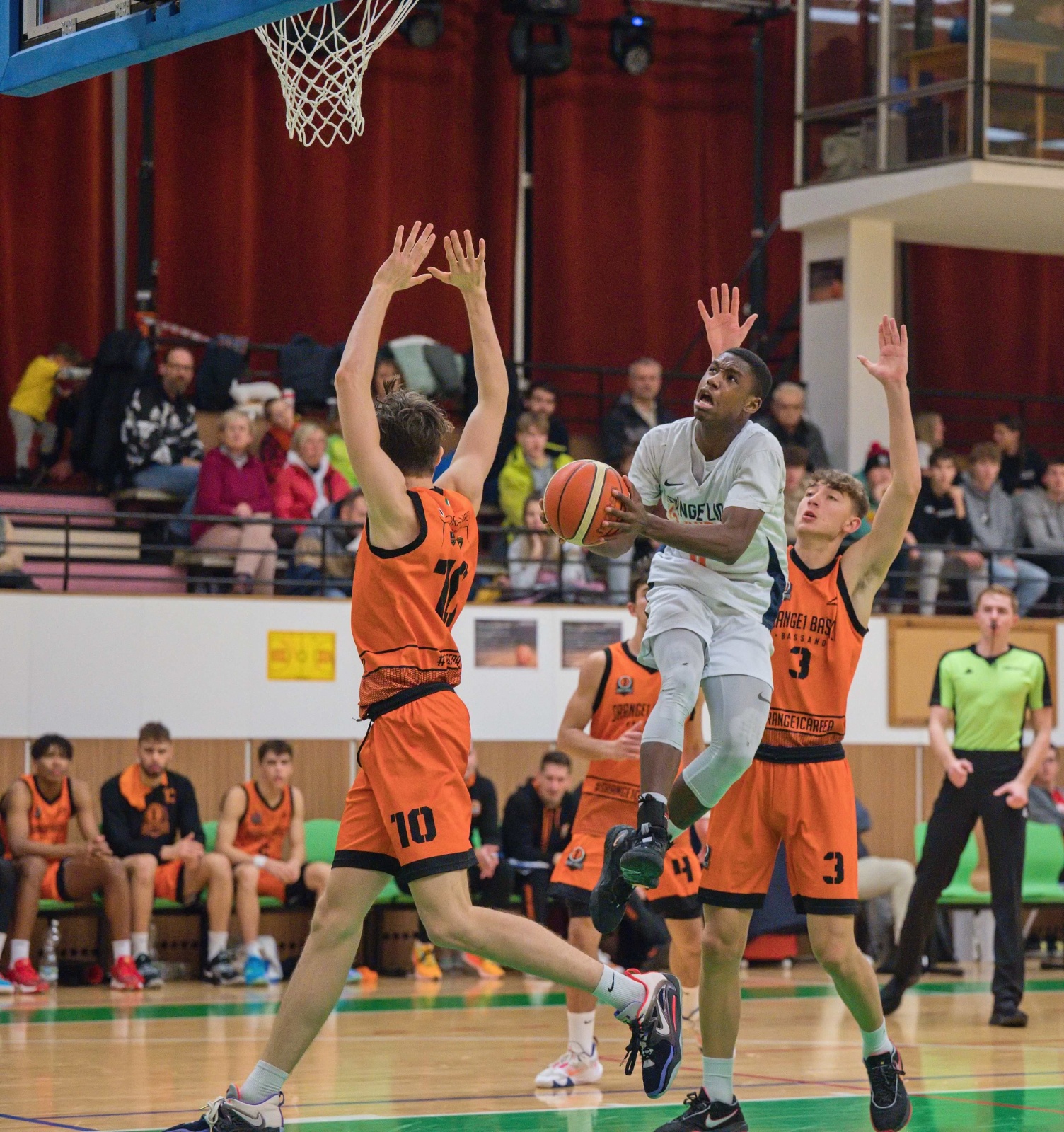 1. ORANGE LIONS vs. ORANGE 1 BASSANO 88:78